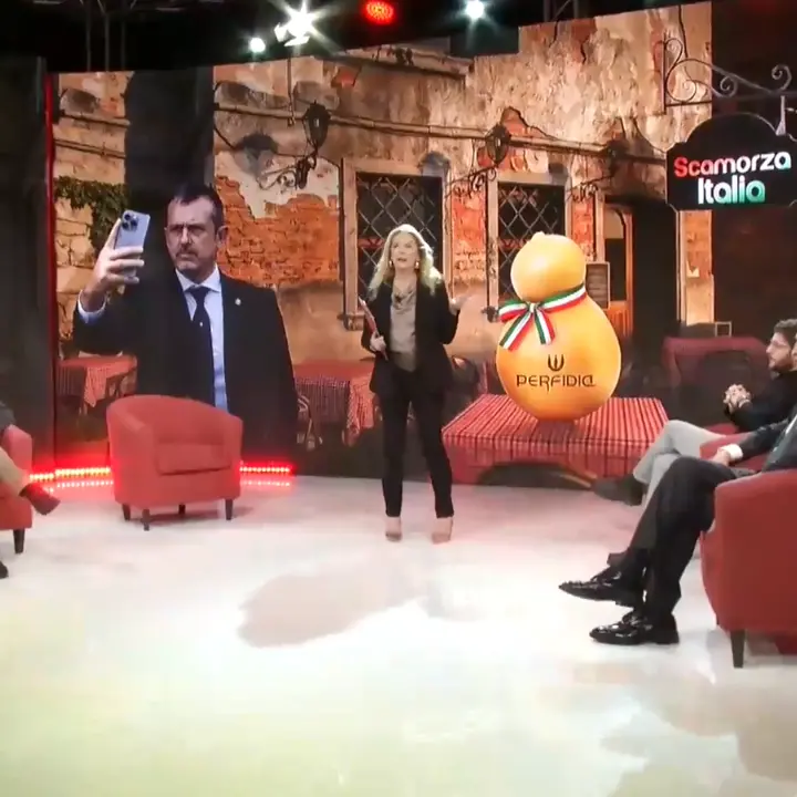 A Perfidia\u00A0“epico” scontro tra Falcomatà e Centinaio: ecco com’è andata l’ultima puntata