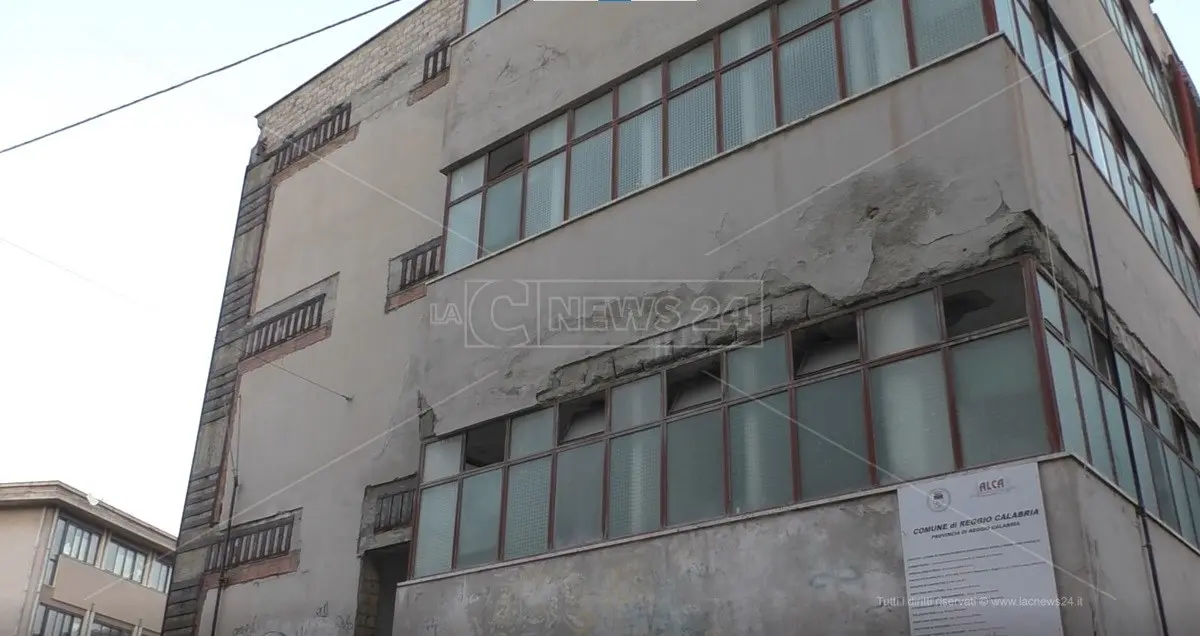 Ex Foscolo, Palumbo (La Strada): «Da simbolo di degrado a spazio educativo aperto e partecipato»\n