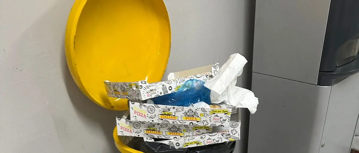 Reggio Bic–Amicacci, condizioni indecorose al Palacalafiore prima della gara: «Siamo intervenuti noi per ripulire»\n