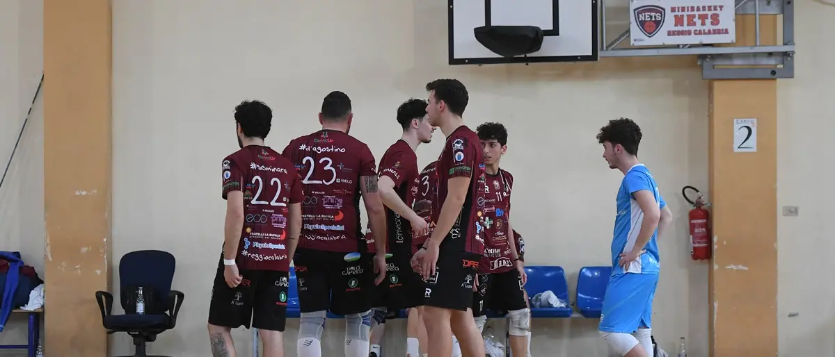 Amaro Dhelios Reggio batte al tie-break la\u00A0Sprovieri Volley Corigliano\u00A0\n