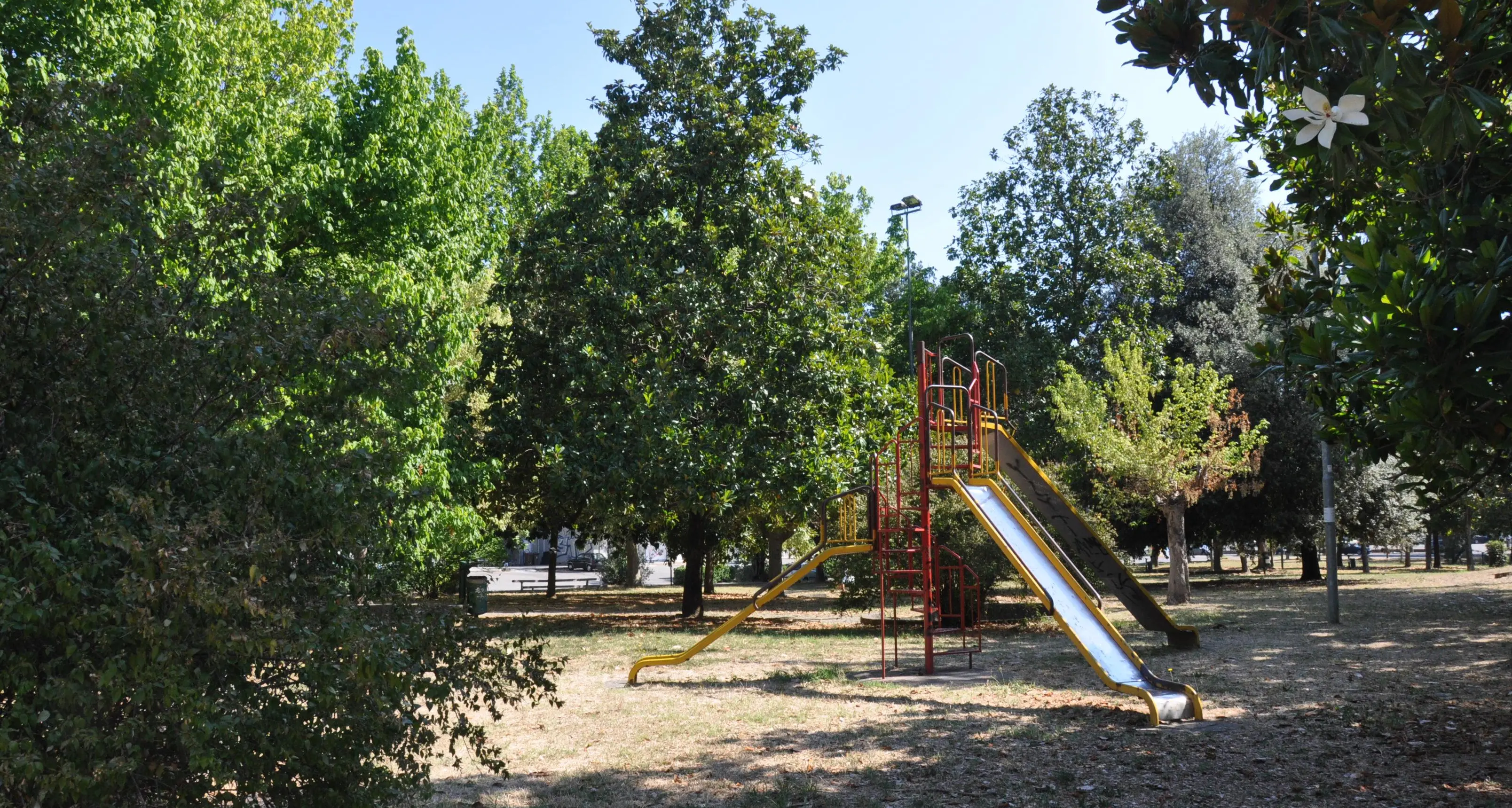 Rende, scontro su Parco Giorcelli: l’Amministrazione attacca l’opposizione, «interrogazioni via media e disinformazione»\n