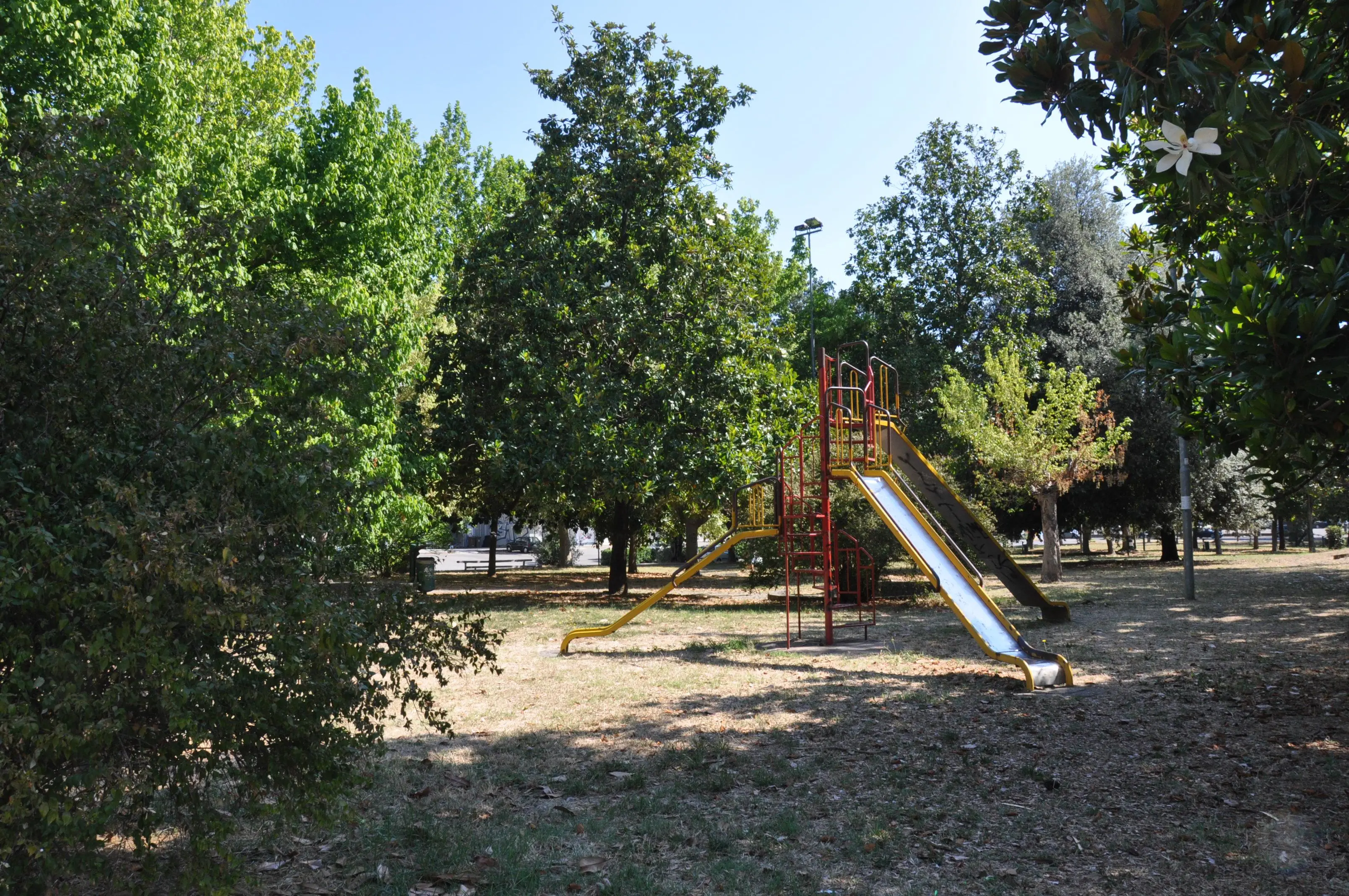 Rende, scontro su Parco Giorcelli: l’Amministrazione attacca l’opposizione, «interrogazioni via media e disinformazione»\n