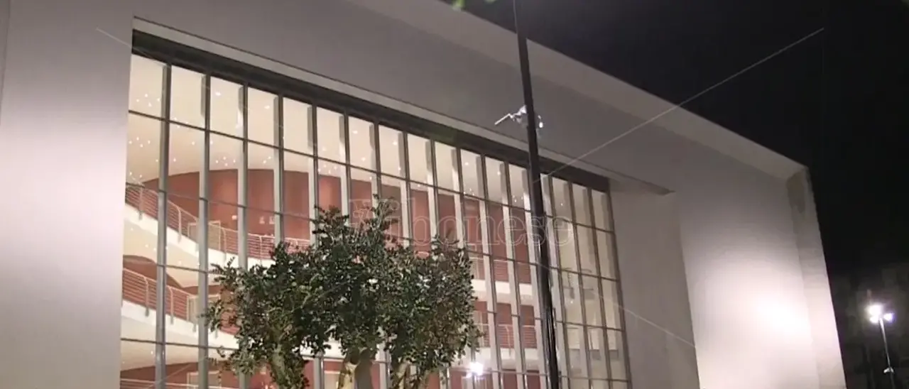 Il teatro comunale riaccende Vibo: restituita fiducia a una città in cerca di presìdi culturali. Ma ora non bisogna mollare\n
