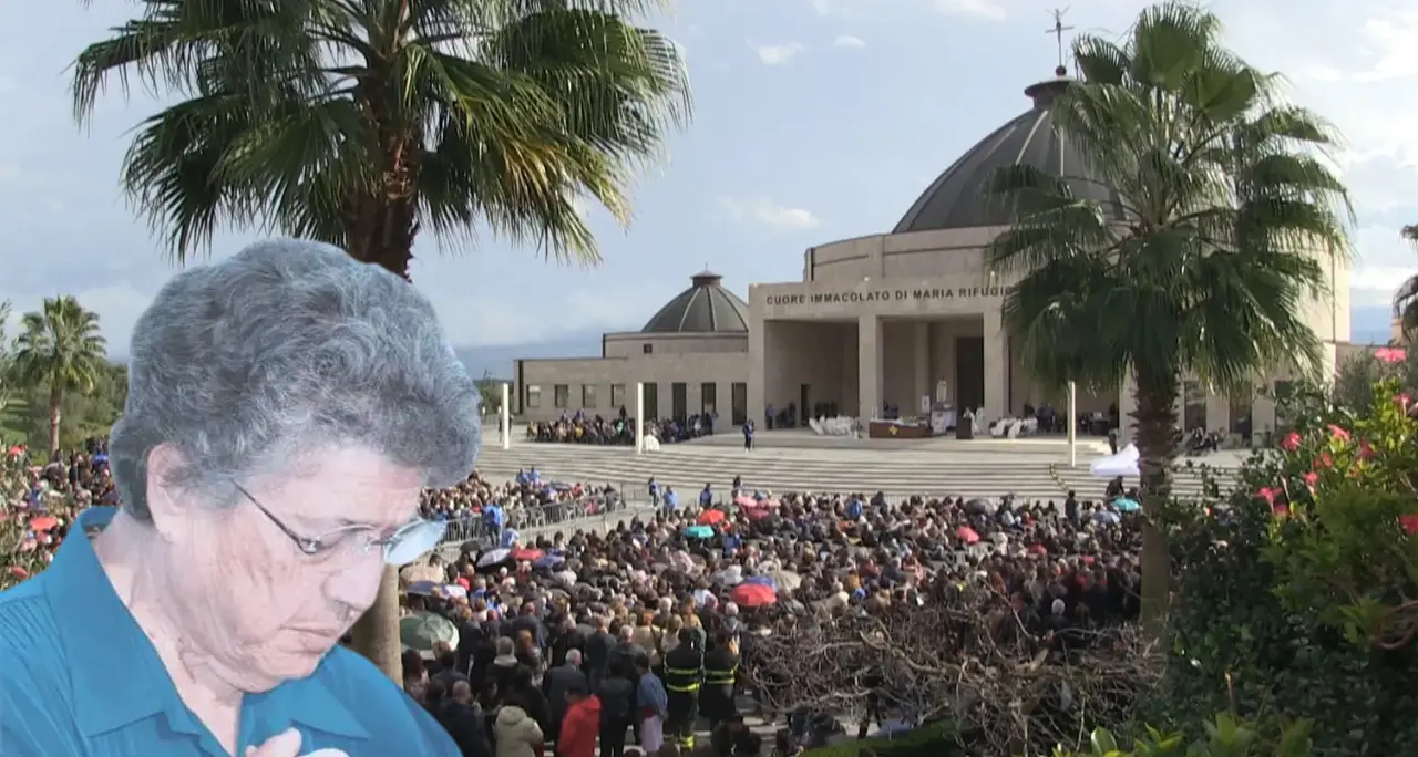 Folla di fedeli a Paravati per il compleanno di Natuzza Evolo che domani avrebbe compiuto 102 anni\n