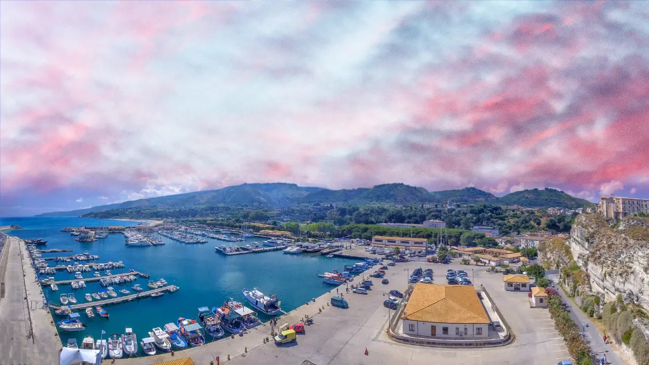 Tropea, la Regione sblocca\u00A0oltre 4,6 milioni per il porto: finanziato il progetto di riqualificazione,\u00A0i tempi\n