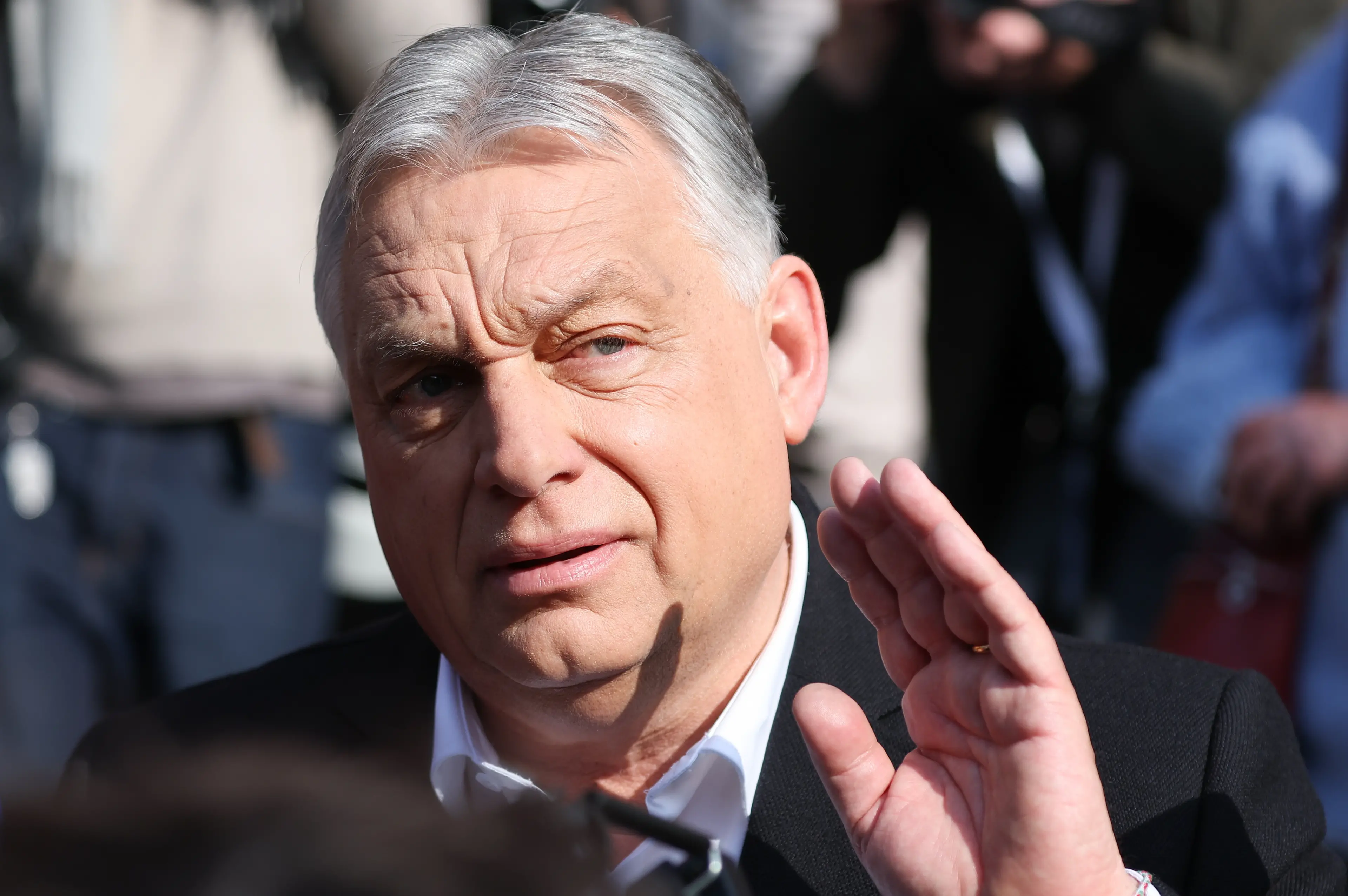 L’effetto domino della realtà Orbán. La prima crepa nel fortino dell'identità\n