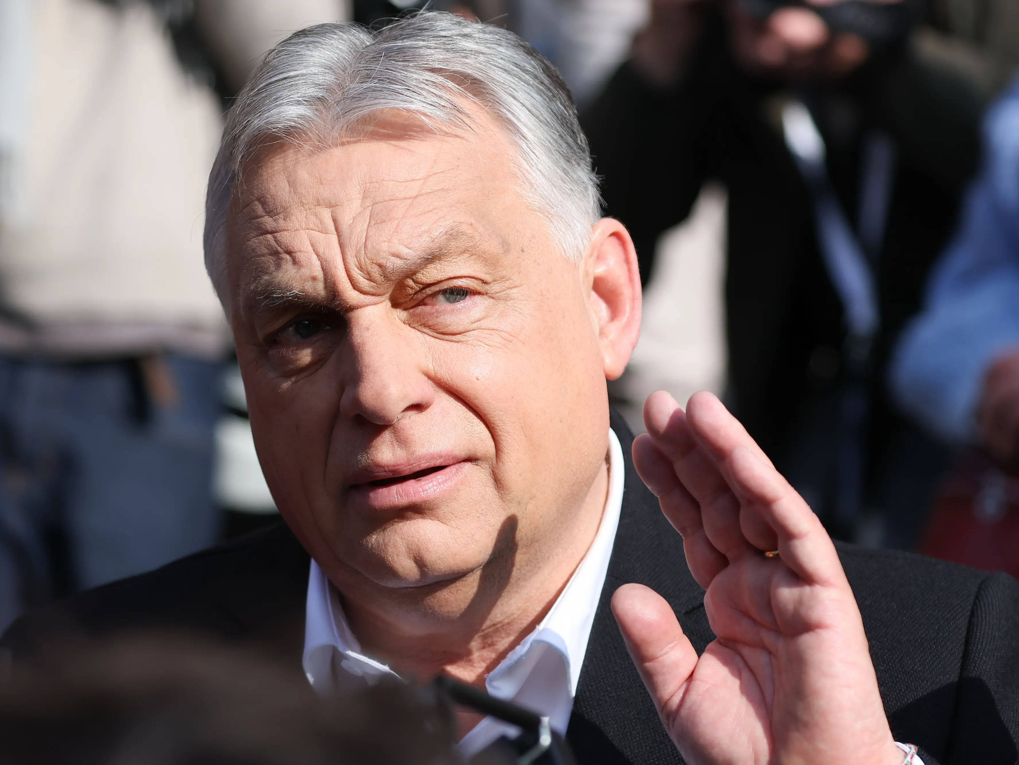 L’effetto domino della realtà Orbán. La prima crepa nel fortino dell'identità