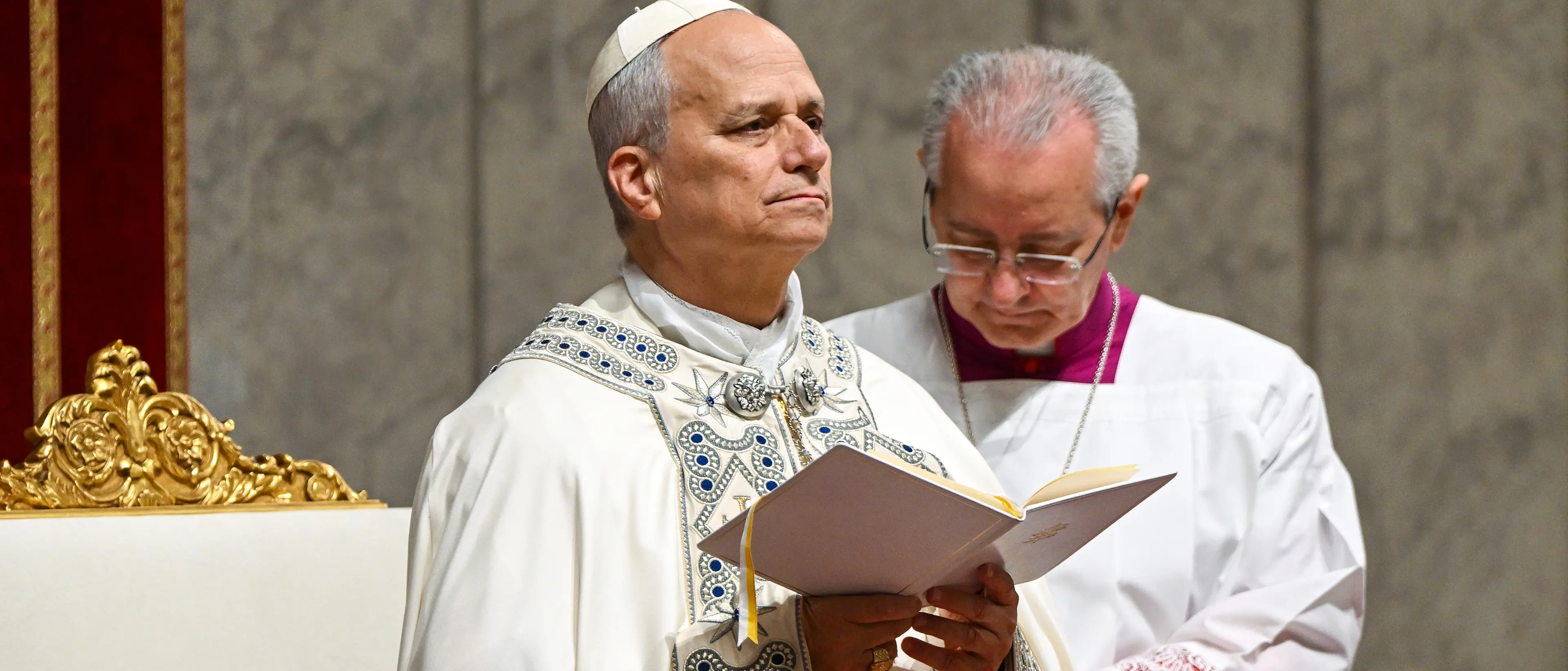 Trump attacca Leone XIV: «È un debole, pessimo in politica estera. Senza di me non sarebbe papa»\n