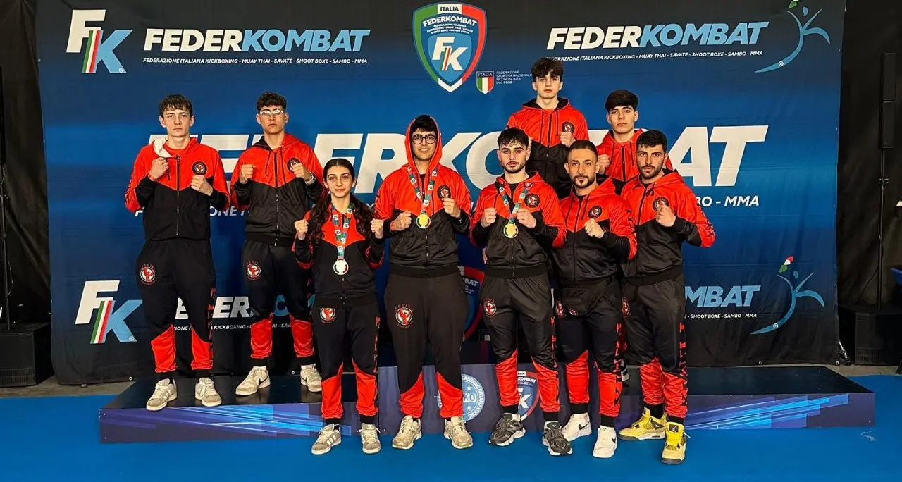 <p>Kickboxing, la Fenix di Vibo torna da Jesolo carica di medaglie e con <span style=\"color:hsl(0, 75%, 60%);\">l’accesso ai Campionati italiani</span></p>