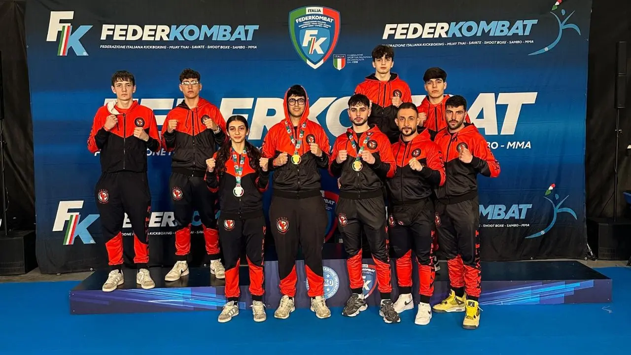 Kickboxing, la Fenix di Vibo torna da Jesolo carica di medaglie e con l’accesso ai Campionati italiani\n