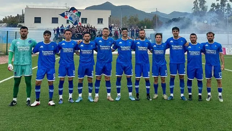 Praiatortora-Paolana, il club ospite denuncia: «Sicurezza insufficiente sugli spalti»\n