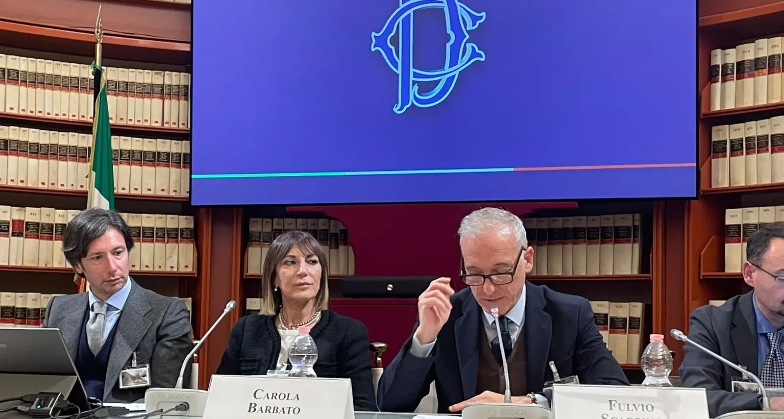 Minori e social, Scarpino chiede una tutela digitale più forte\n