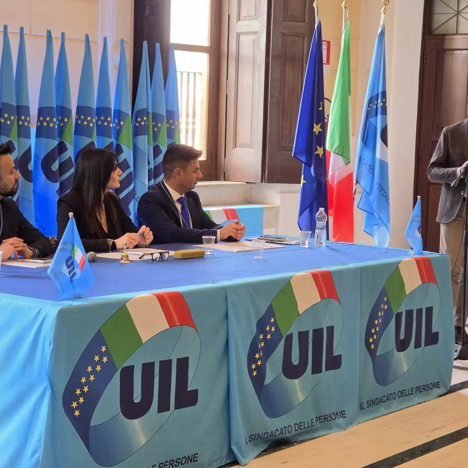 Franz Caruso al congresso UIL: «Casa mia», diritti e lavoro al centro\n