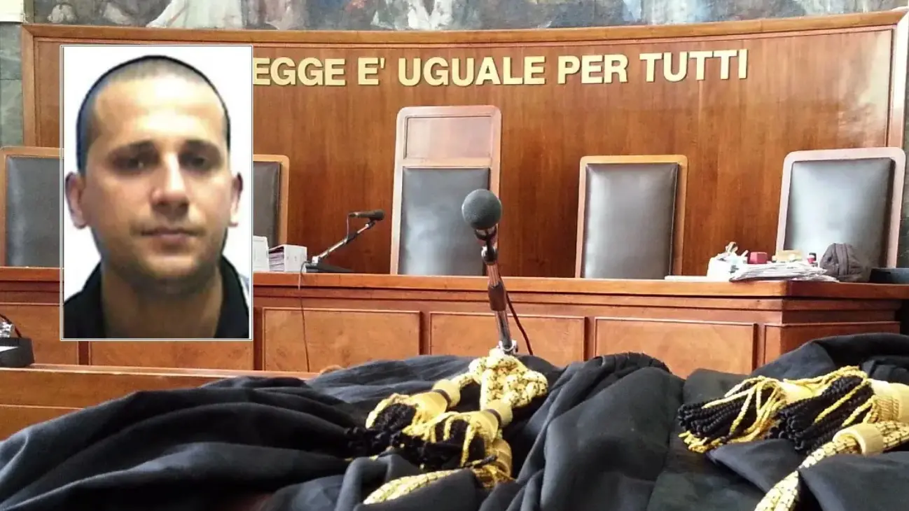 <p>Nel riquadro Francesco Capomolla</p>\\n