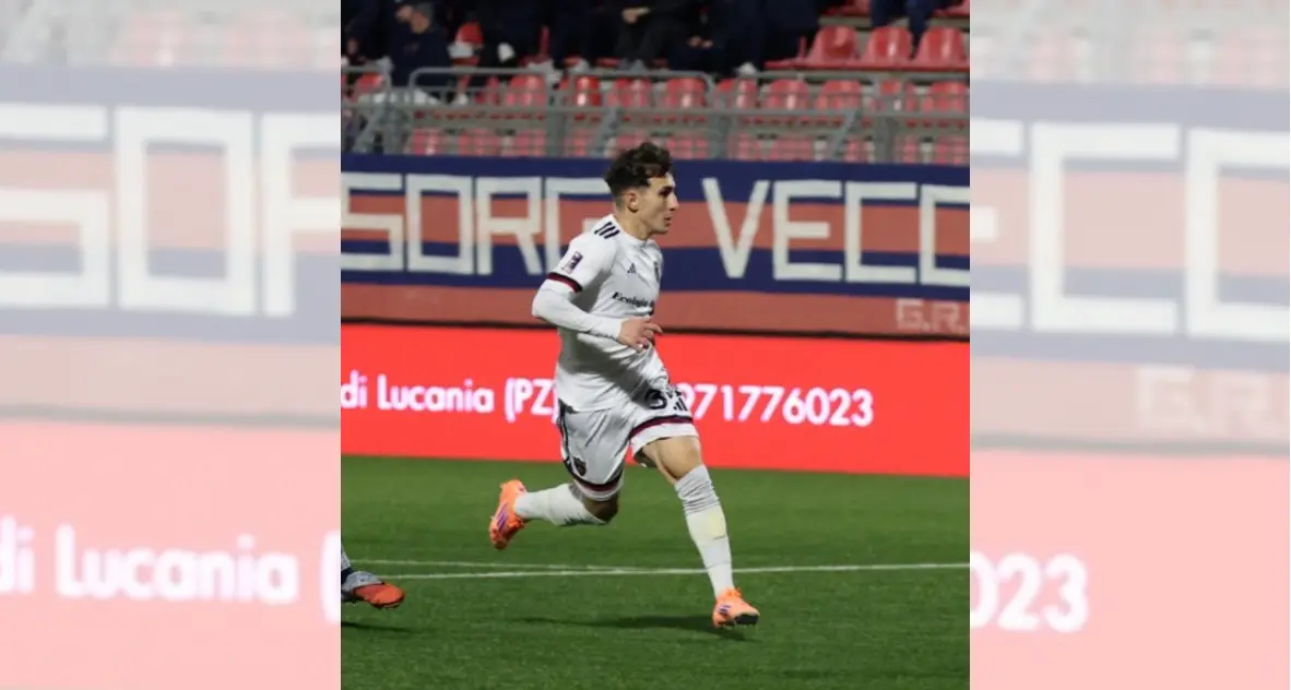 Az Picerno-Cosenza, i lupi durano un tempo prima di naufragare. Si salva soltanto Pompei\n