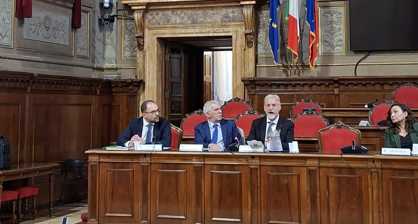 Il docente Unical Luciano Romito tra i relatori\u00A0del convegno nazionale sulle intercettazioni “Le parole della mafia”\n