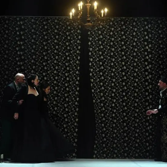 Enrico IV, una commedia: a Polistena e Filadelfia arriva lo spettacolo della Piccola compagnia della Magnolia\n