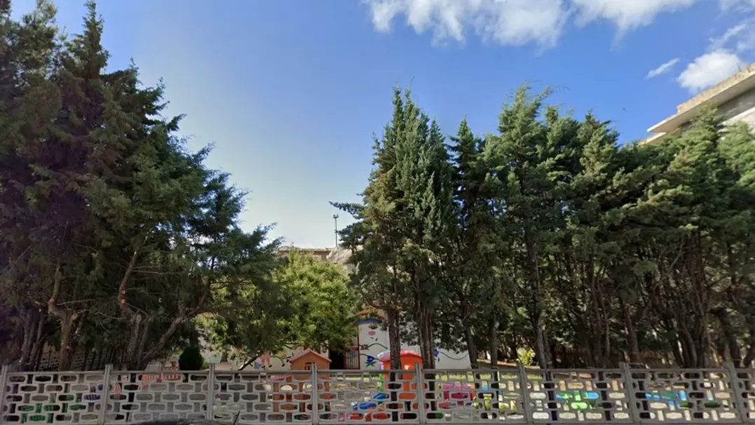 «Quell’asilo è abusivo», a Caulonia la minoranza insorge: «Il Comune non si è difeso al Tar»\n