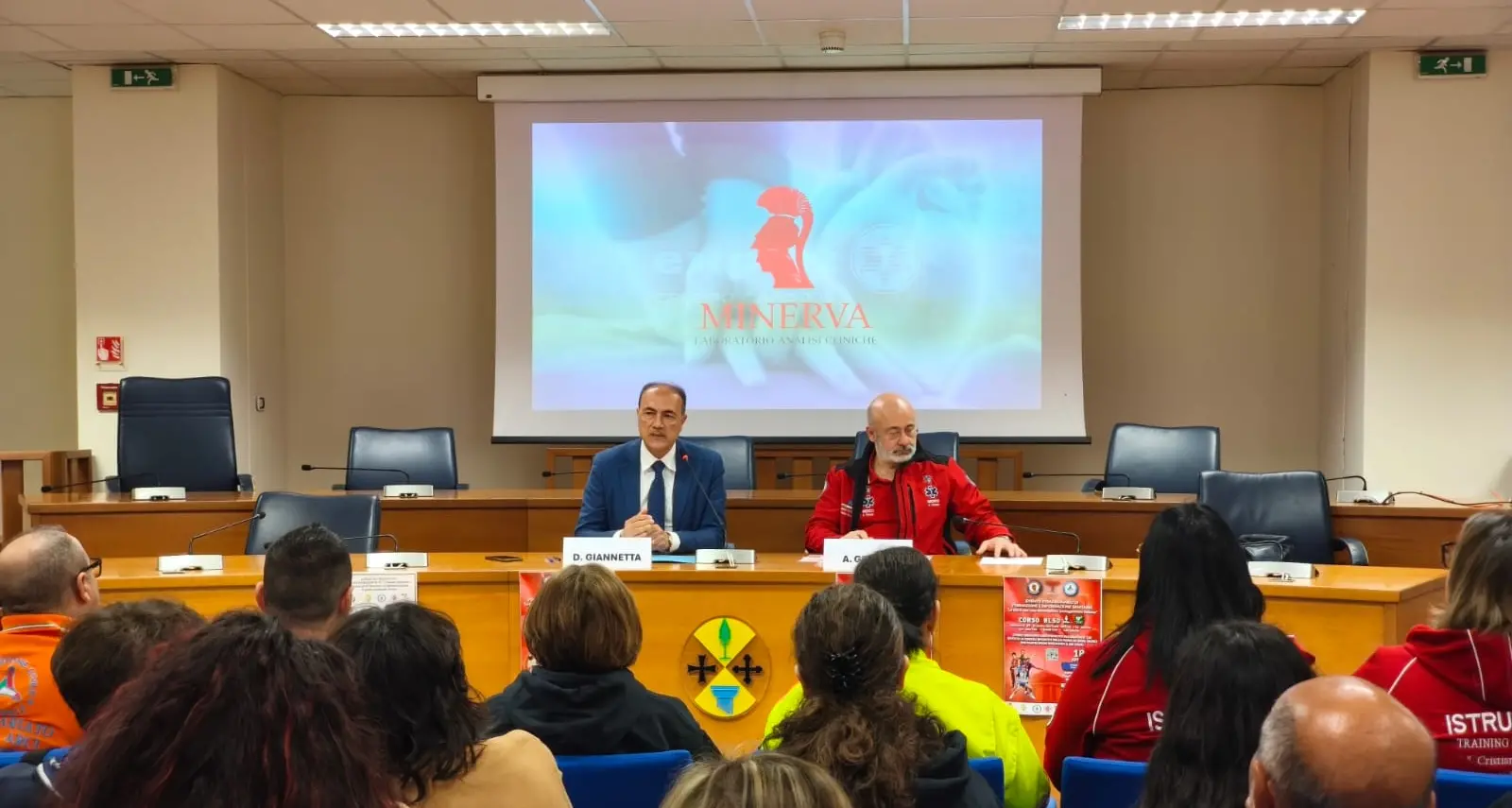 \u00A0Imparare a salvare vite, a Rizziconi il corso BLSD. Giannetta: «Non è solo competenza dei medici»\n