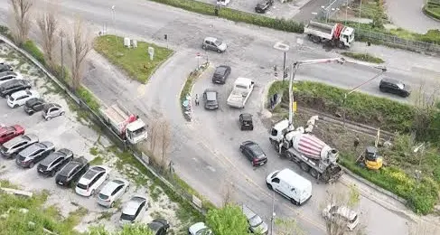 Rotatorie, iniziati lavori per sopprimere semafori di Via Lucrezia della Valle