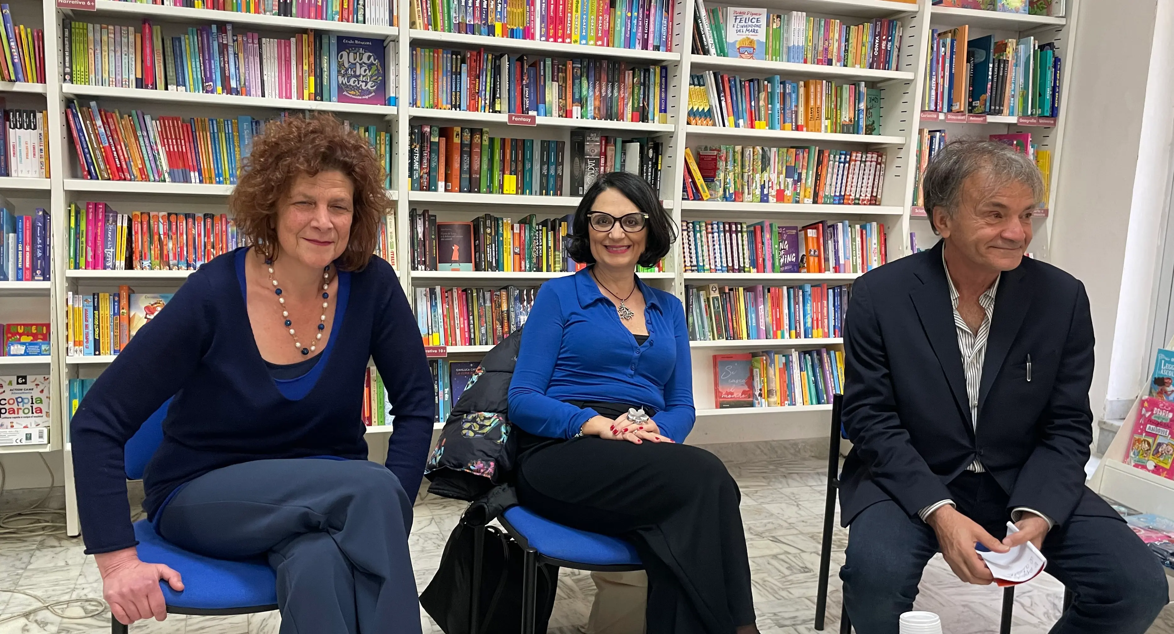 Anna Mallamo alla Ubik: «La bellezza è resistenza», il Sud tra lingua, memoria e trasformazione\n