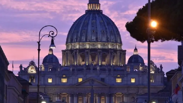 <p>Il Vaticano (lacnews24.it)</p>\\n