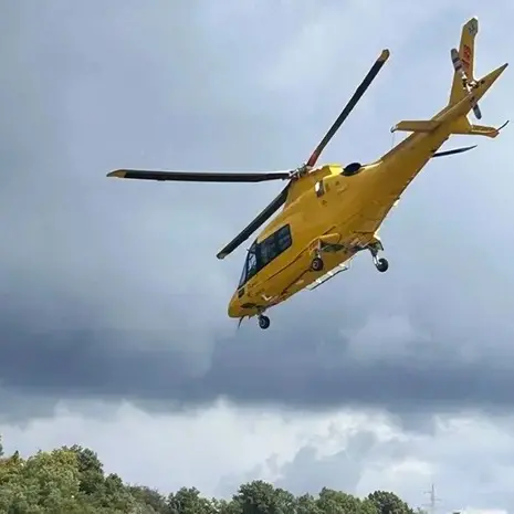 <p>Quattordicenne investita da un'auto ad Acquappesa: sul posto l'elisoccorso</p>