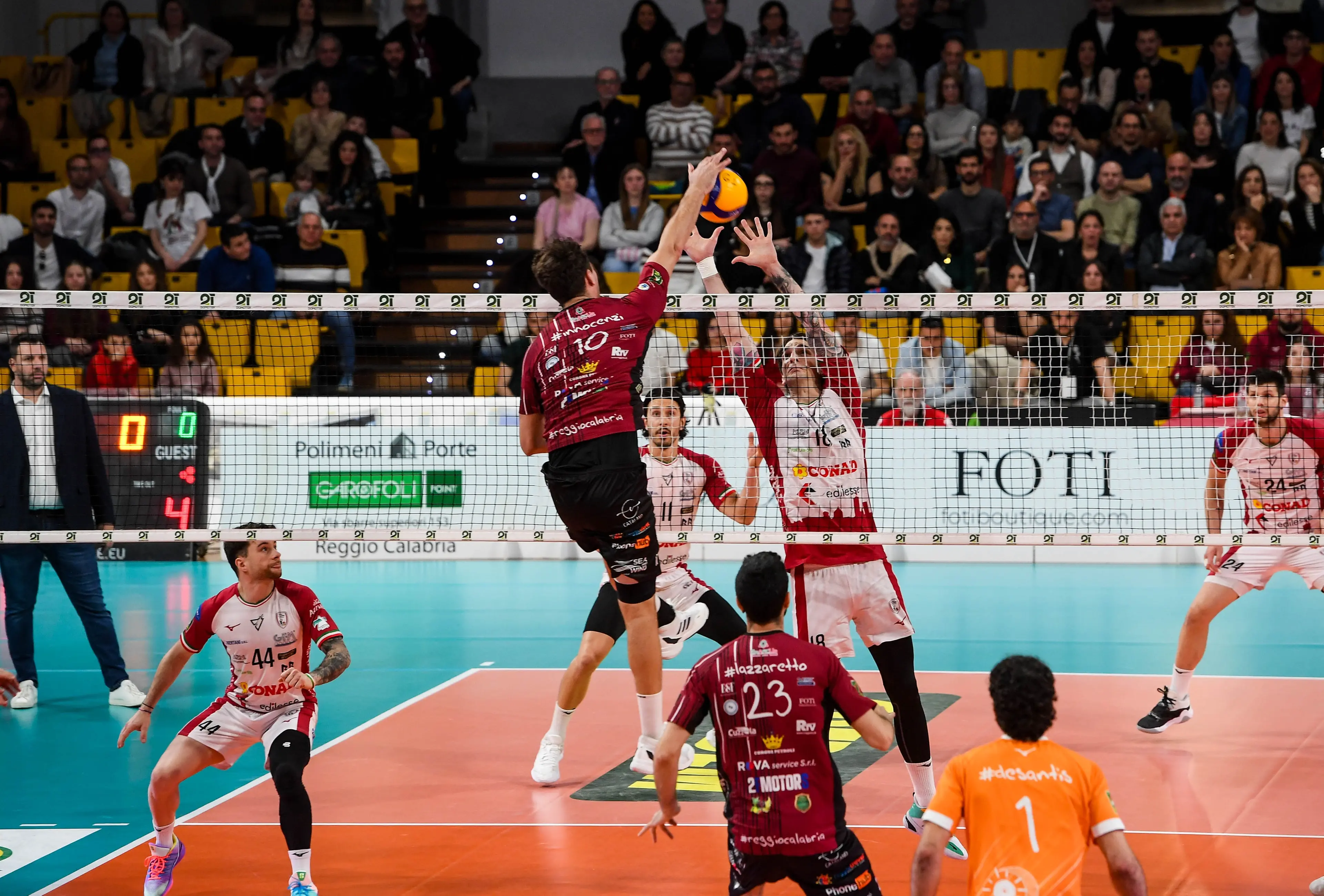 Domotek, Innocenzi: «Vincere 3-0 in casa è una liberazione. A Reggio Emilia ce la giochiamo»\n