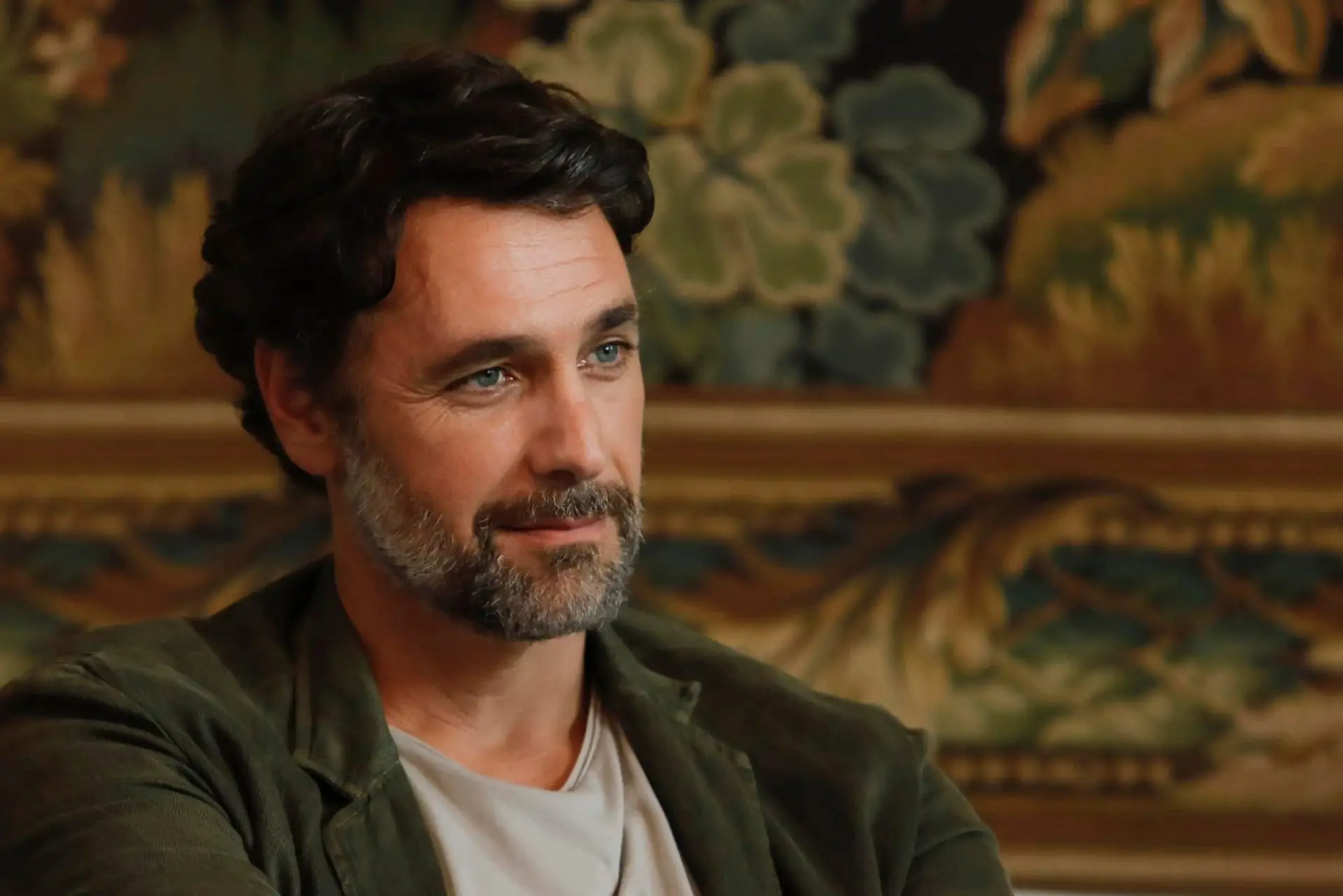 Raoul Bova chiude la stagione Ama Calabria al Teatro\u00A0di\u00A0Vibo con doppio spettacolo de “Il nuotatore di Auschwitz”\n