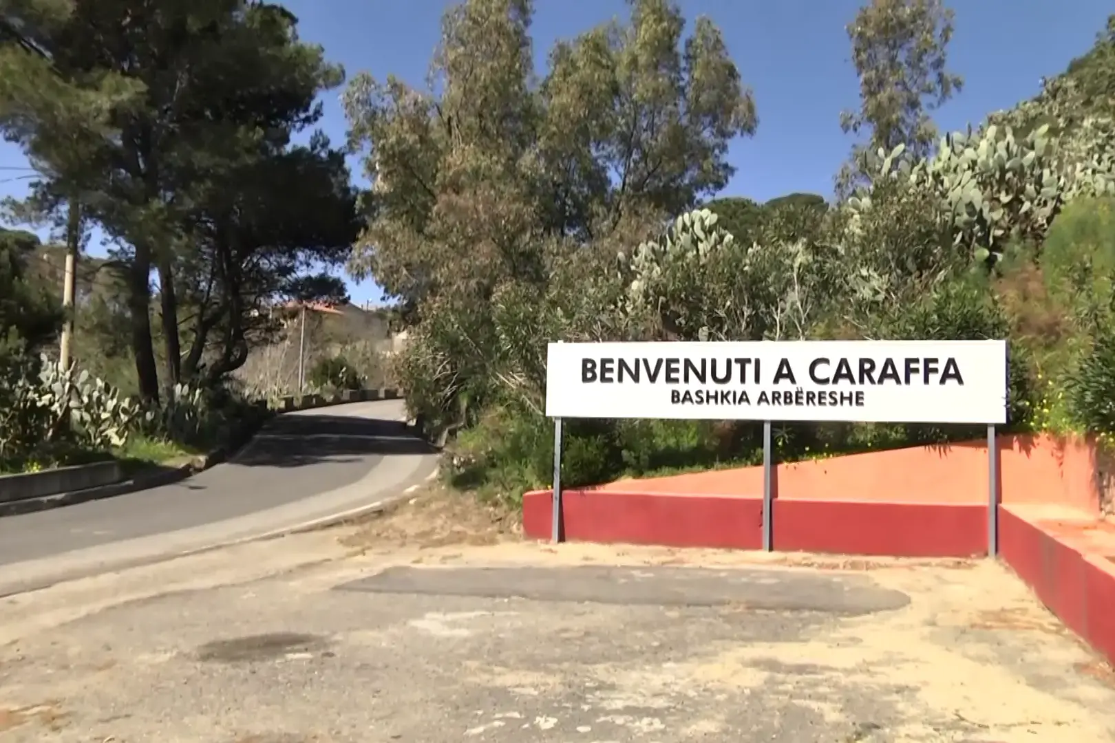 Caraffa, valorizzazione della cultura arbereshe. L’opposizione:\u00A0«L’attività espressa dalla maggioranza è priva di ricadute sul territorio»\n