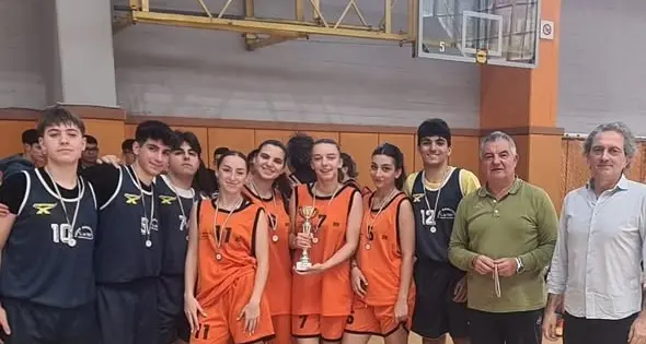 Grande festa al Pianeta Viola per i Giochi Studenteschi di Reggio. Trionfano il Liceo “Volta” e l’Istituto “La Cava” di Bovalino\n