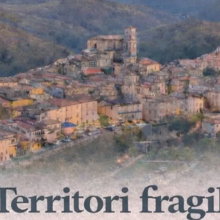 A San Fili “Territori Fragili: spopolamento e rigenerazione nei piccoli comuni calabresi”\n