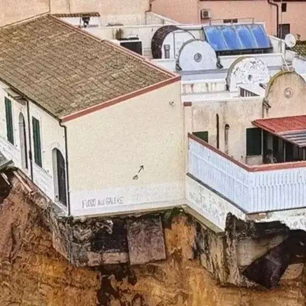 Frana di Niscemi, ci sono 13 indagati: tra loro gli ultimi quattro presidenti della Regione Sicilia\n