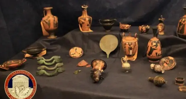 Dai tombaroli al mercato nero internazionale: smantellato il traffico milionario di reperti, 46 tesori tornano in Calabria\n
