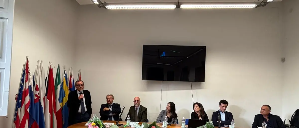 “Vittime senza colpevoli”, Battaglia: «Memoria e responsabilità per dare voce a chi non ce l’ha più»\n