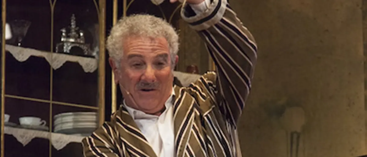 Enrico Guarnieri\u00A0al Cilea con “40...ma non li dimostra” di Peppino e Titina De Filippo\u00A0\n