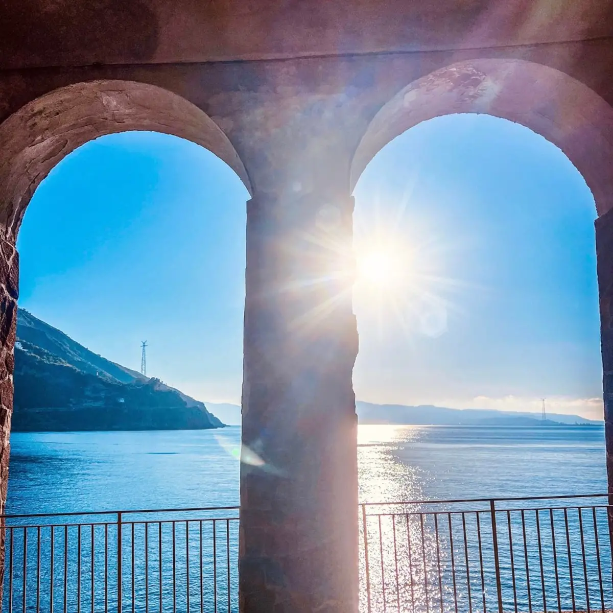 Sotto il sole dello Stretto\n