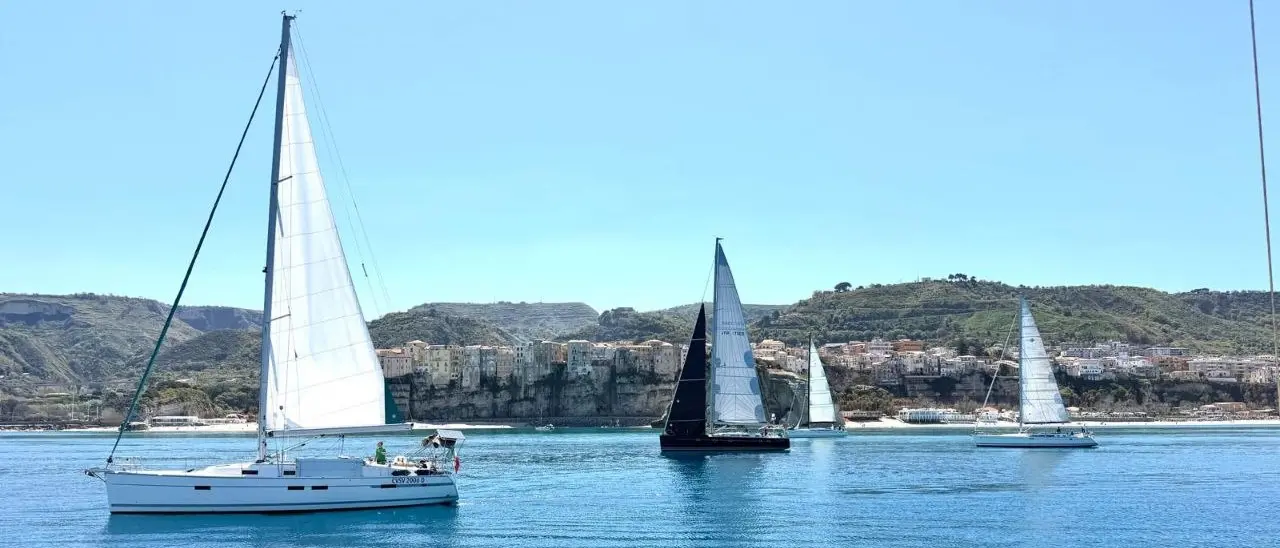 Vela d’altura, Ganzuria conquista la nona edizione del Trofeo Marina Yatch Club di Tropea\n