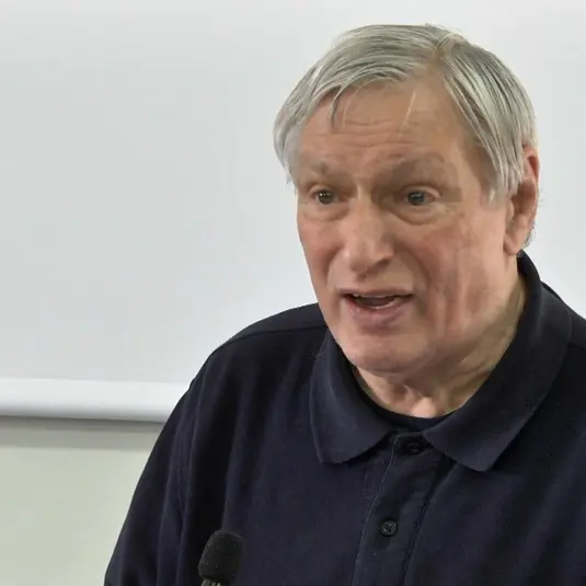 <p>«Nel dolore per la morte di Filippo Ceravolo oggi c’è una speranza di giustizia»: il ricordo di don Ciotti a Dasà</p>