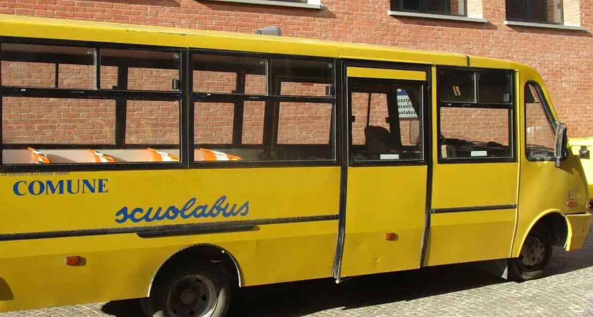 Scuolabus, la Regione Calabria avvia l’indagine per nuovi mezzi ai Comuni\n