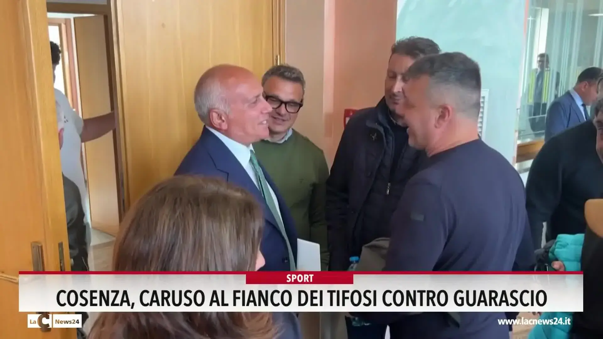 Cosenza, Caruso al fianco dei tifosi contro Guarascio