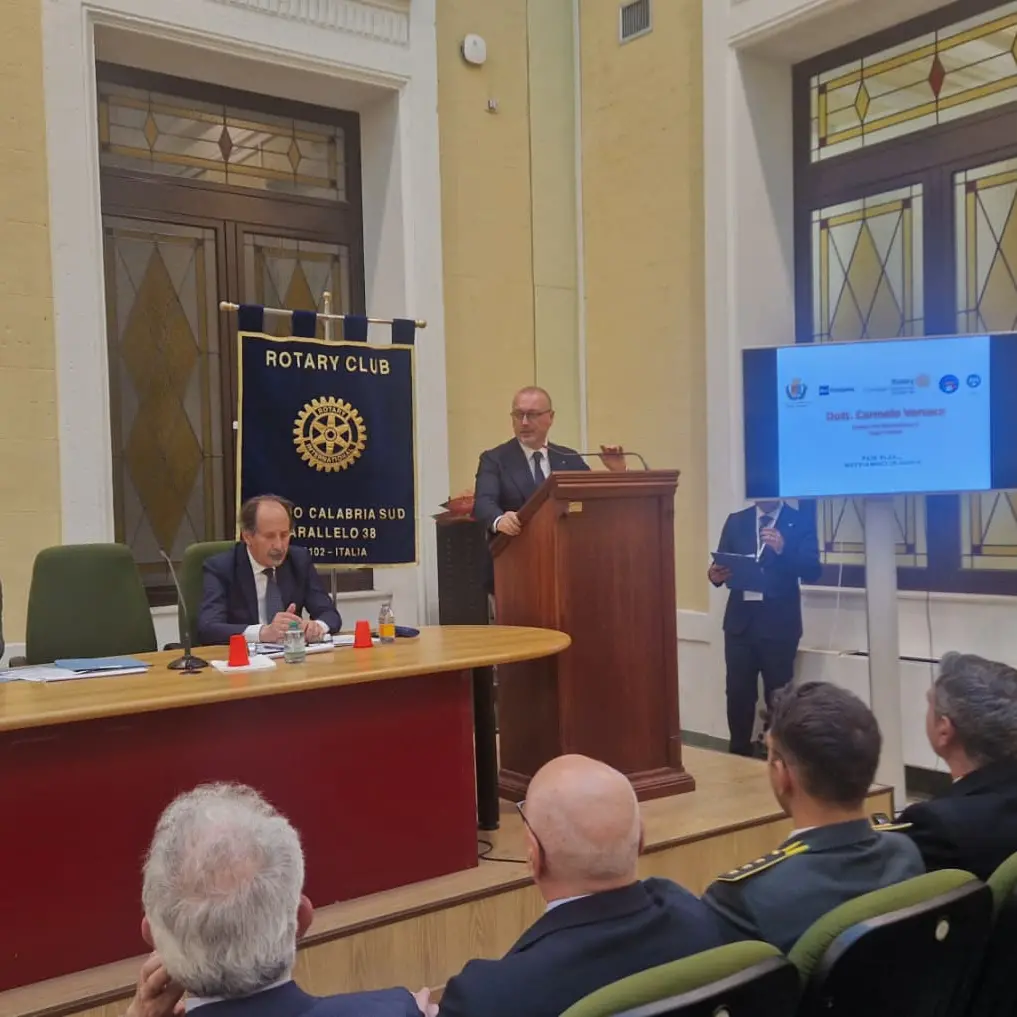 “Fair Play… mettiamoci in gioco”, Versace: «Il rispetto delle regole strumento educativo non solo per lo sport»\n