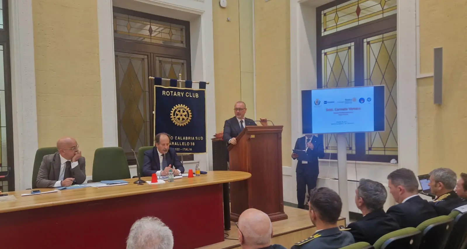 “Fair Play… mettiamoci in gioco”, Versace: «Il rispetto delle regole strumento educativo non solo per lo sport»\n