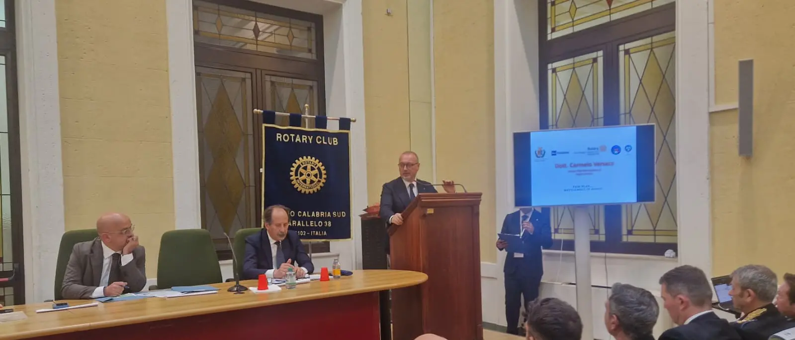 “Fair Play… mettiamoci in gioco”, Versace: «Il rispetto delle regole strumento educativo non solo per lo sport»\n