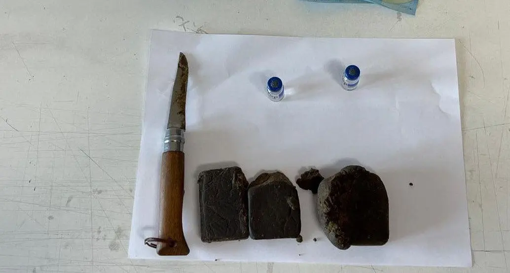 Trebisacce, beccato con l’hashish in casa: arrestato un uomo dalla Polizia\u00A0\n