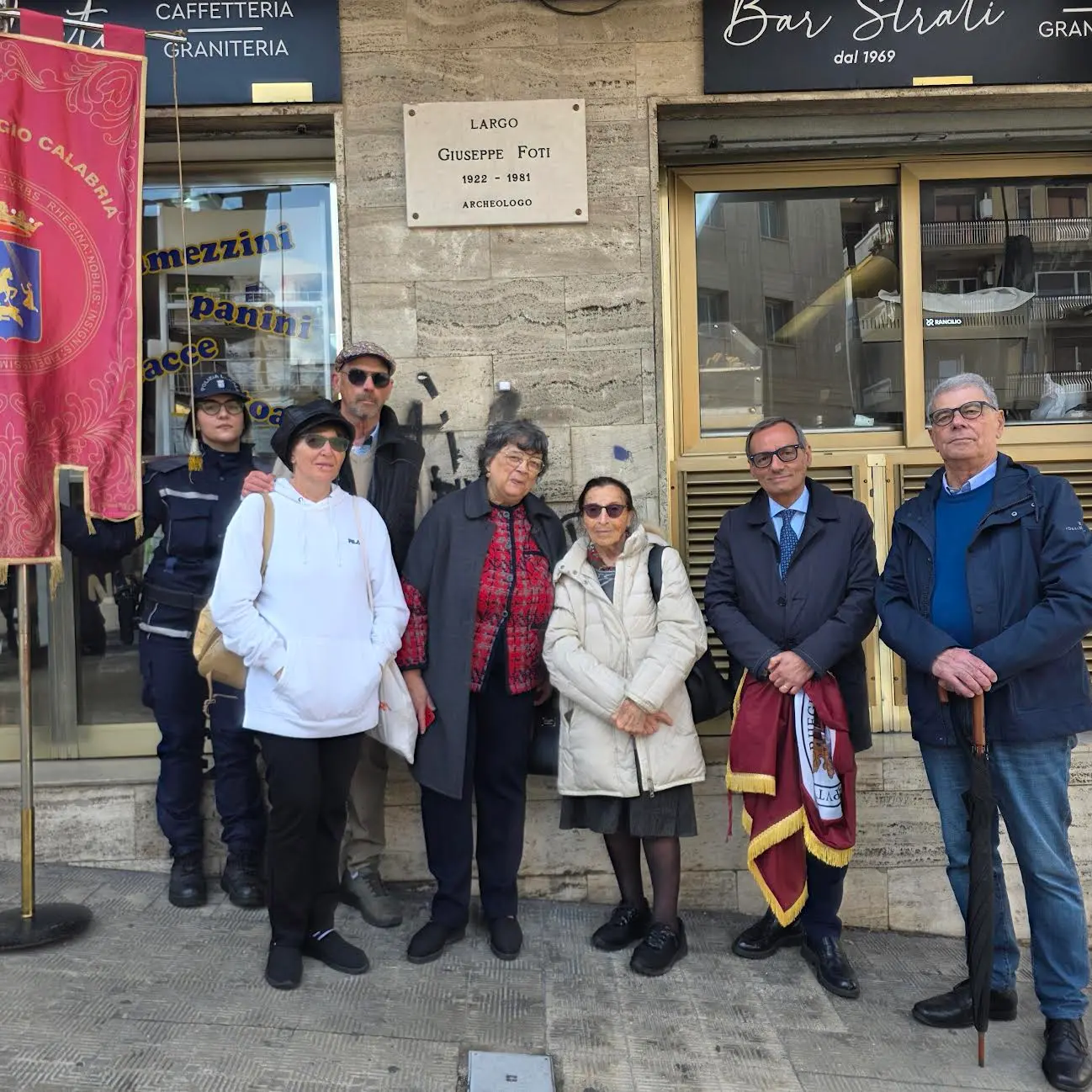 Intitolazione del “Largo Giuseppe Foti”, Battaglia: «La sua è un’eredità di cui è necessario conservare memoria»\n