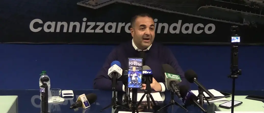 Cannizzaro abbraccia Azione e allarga il perimetro di centrodestra: «Voglio parlare anche all’elettorato di sinistra deluso»\n