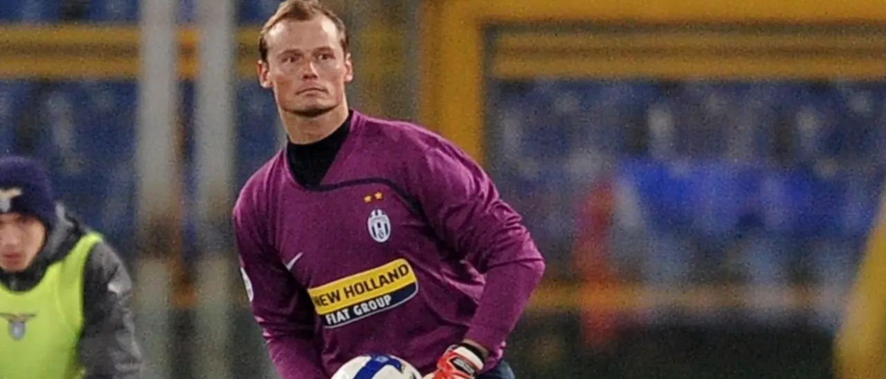 È morto a 48 anni Alexander Manninger, ex portiere di Juventus e Fiorentina\n