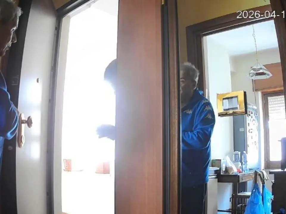 Finto carabiniere al telefono, Pino Gigliotti sventa una truffa nella sua abitazione