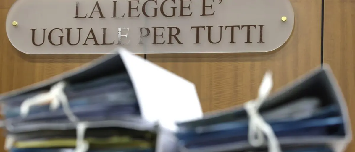 Reset,\u00A0Manzo lascia il carcere: disposti i domiciliari con braccialetto elettronico\n